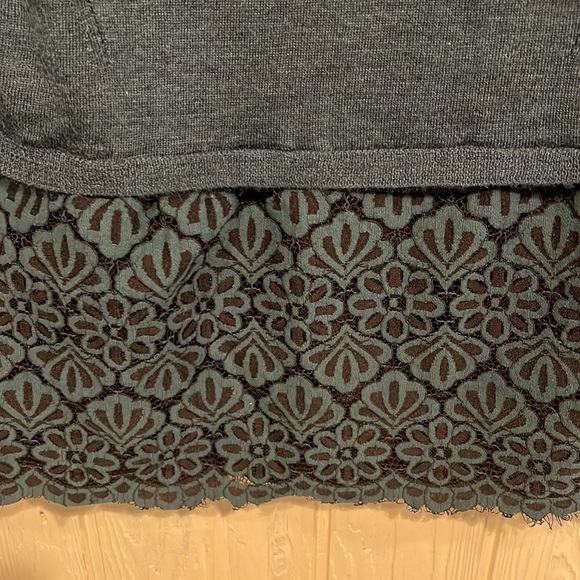 WRAP LONG SLEEVE TUNIC TOP - Picture 4 of 9